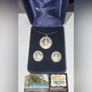Montana Silversmiths Silver and Gold Horseshoe Necklace Set